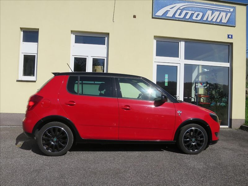 Škoda Fabia 1,2  TSI Monte Carlo - fotka 2 z 23