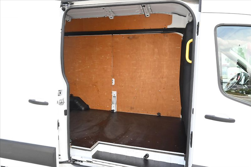 Ford Transit 2,0 TDCI 96kW L4H3 Trend Záruk - fotka 11 z 27