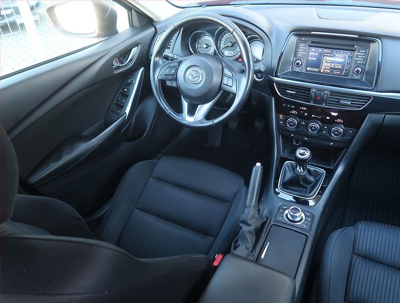 Mazda 6 (2013) 2.0 Skyactiv-G, Navi, Tempomat - fotka 7 z 20