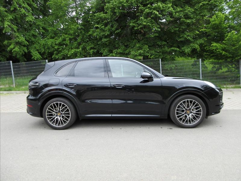 Porsche Cayenne S, 441HP, HeadUp, Pano, Bose, - fotka 10 z 40