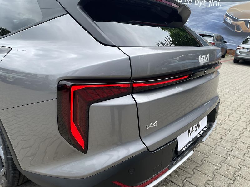 Kia K4 Sportswagon (2026) 1.6 T-GDi 7DCT EXCLUSIVE - fotka 31 z 31