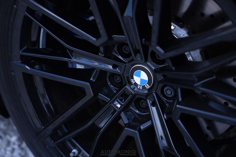 BMW M5 (2026) Touring xDrive M Drive,Pano - fotka 30 z 36