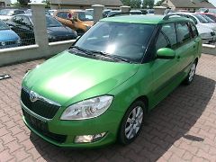 Škoda Fabia (2010) 1,2TSI ACTIVE AC 1.MAJ - fotografie inzerátu