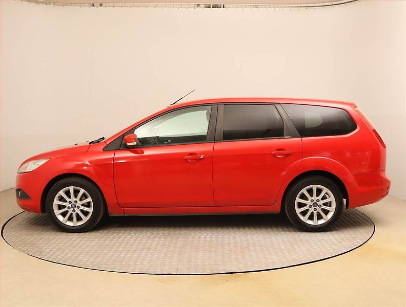 Ford Focus (2008) 1.6 TDCi, po STK, Tažné - fotka 3 z 16