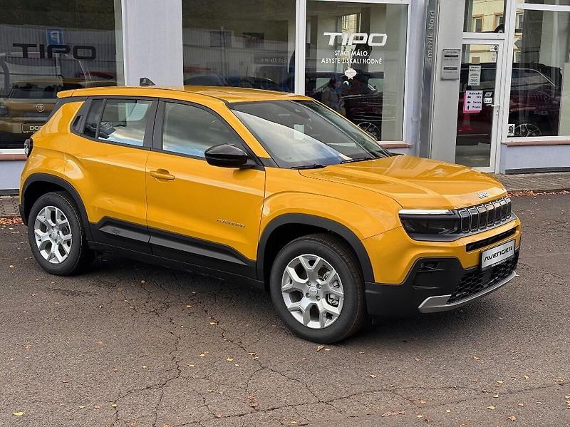 Jeep Avenger (2025) Electric 54 kWh ALTITUDE 156k - fotka 13 z 36