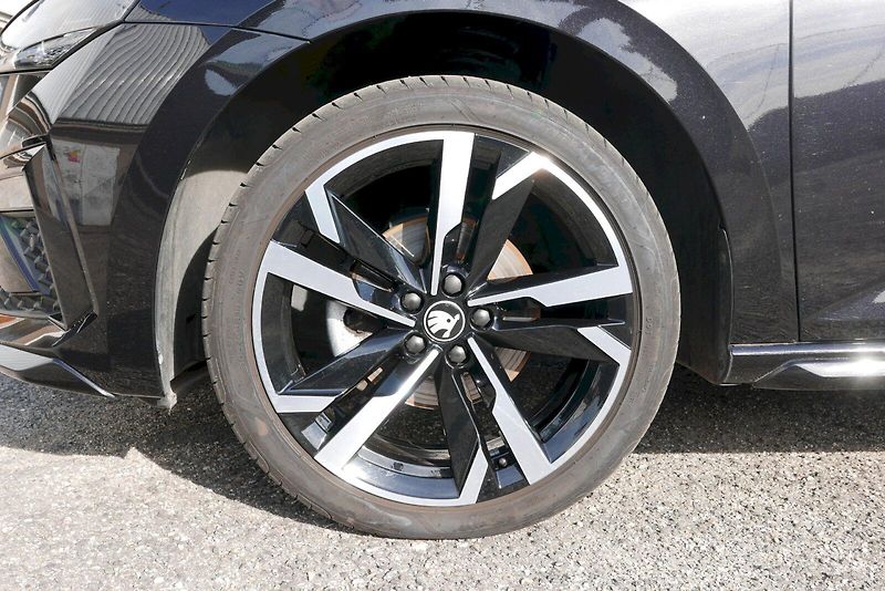 Škoda Scala (2025) 1.0 TSI 85 kW 7° DSG Monte Car - fotka 24 z 28