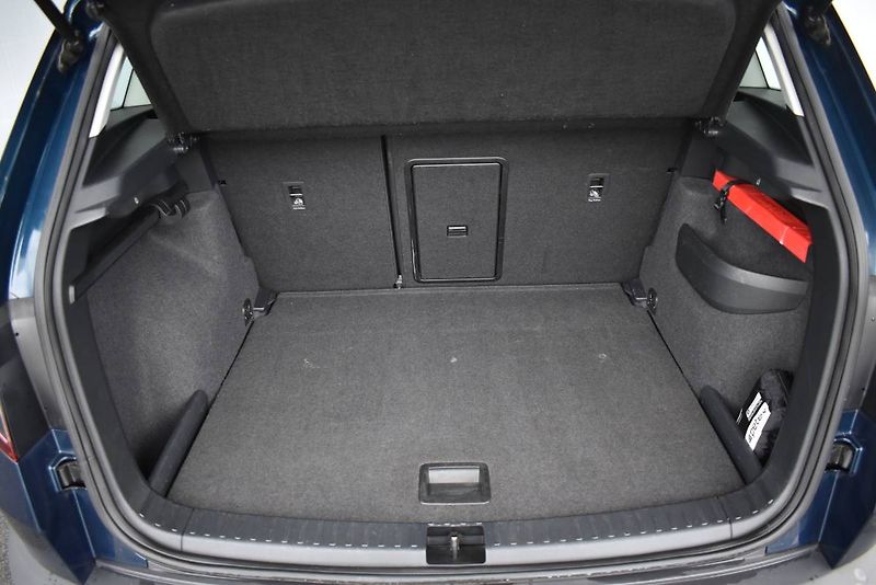 Škoda Karoq (2021) 2.0TDI 110kW, tažné,Webasto - fotka 15 z 23