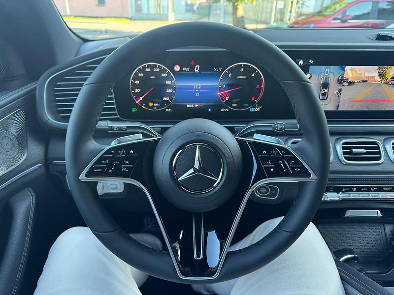 Mercedes-Benz GLE (2026) 450 d 4MATIC - fotka 13 z 24