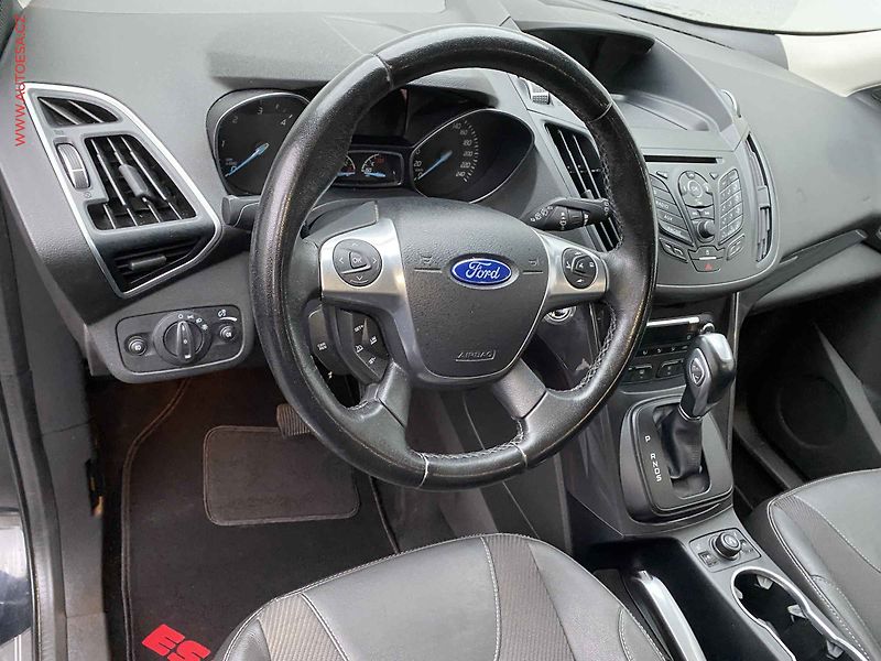 Ford Kuga (2013) 2.0TDCi 4x4, AT, navi, xenon - fotka 12 z 19