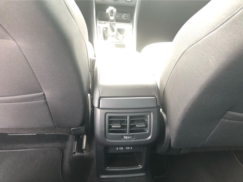 Seat Ateca 1.0 TSi STYLE - fotka 22 z 29