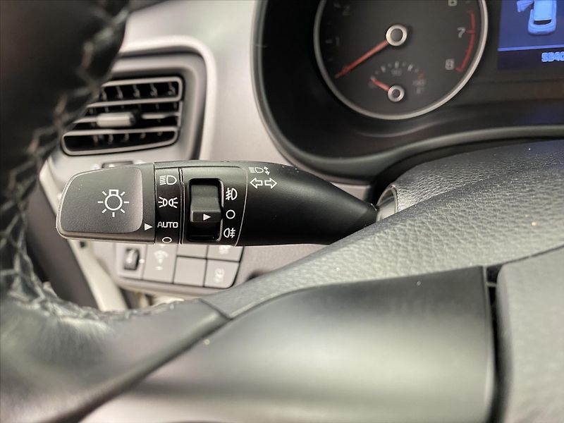 Kia Stonic 1,4 CVVT 73kW - fotka 14 z 26