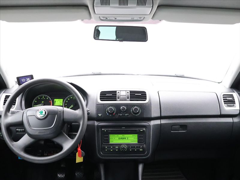 Škoda Fabia 1,2 i CZ Klima Ambiente - fotka 25 z 33