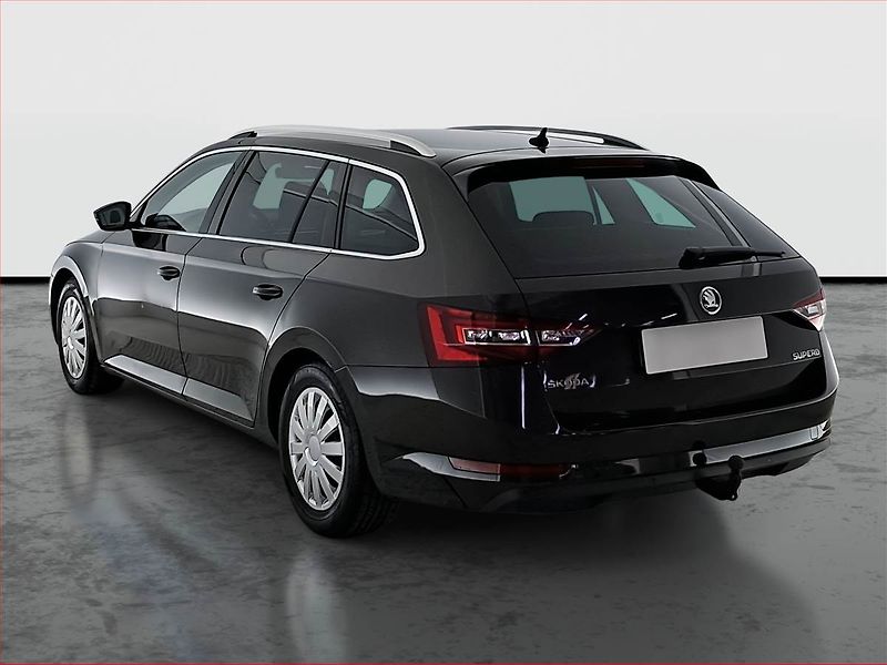 Škoda Superb (2017) 2.0 TDI, Automat, Navi - fotka 4 z 21