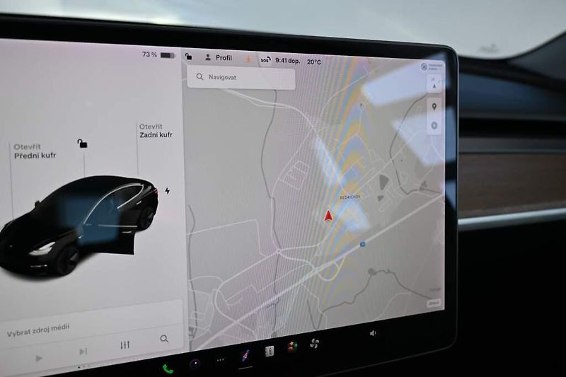 Tesla Model 3 (2019) RWD LED Kamera Range Plus 229 - fotka 15 z 33