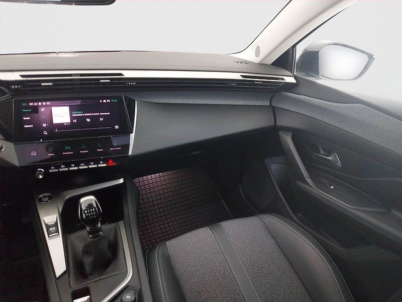Peugeot 308 (2023) 1.2 PureTech, ČR,1.maj - fotka 8 z 20