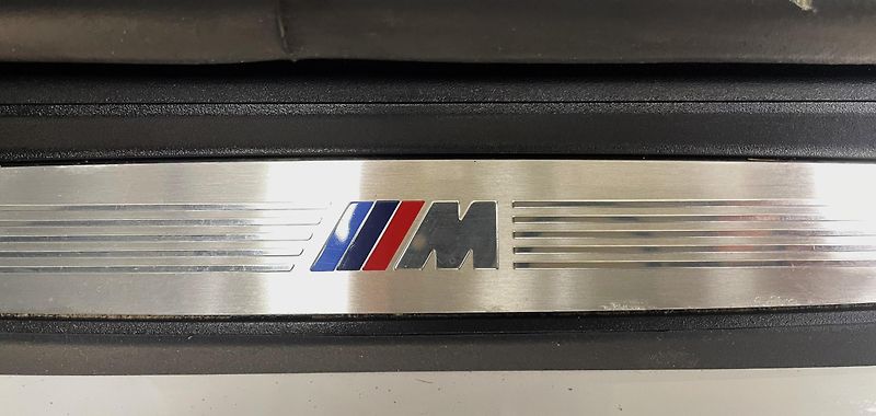 BMW X2 20d,XDRIVE,MPaket,HeadUp,1.Maj - fotka 28 z 37