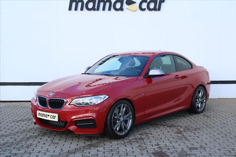 BMW Řada 2 M235i xDrive 240kW NAVI ČR - fotka 3 z 24