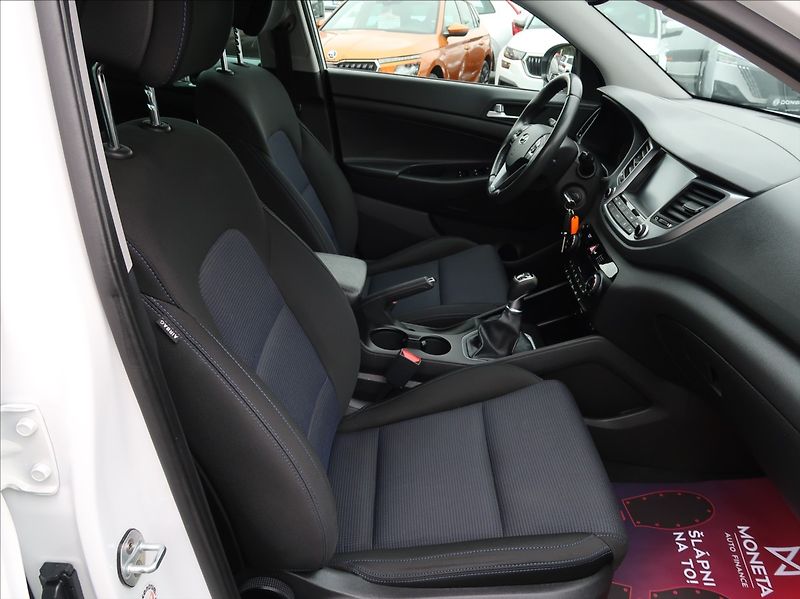 Hyundai Tucson 1,7 CRDi,85kW,NovéČR,GOCZECH! - fotka 13 z 31