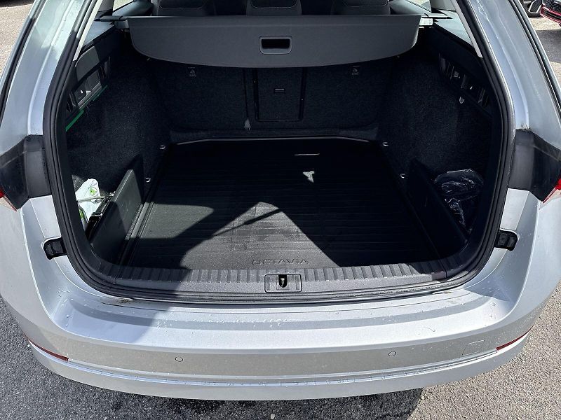 Škoda Octavia (2022) Combi 2.0 TDI DSG Style+ - fotka 30 z 31