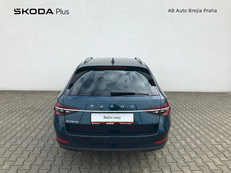 Škoda Superb (2023) COM GRT STY Plus TD 110/2.0 7D - fotka 11 z 25
