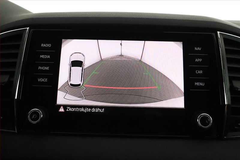 Škoda Karoq (2021) Ambition 2.0 TDI - fotka 10 z 19
