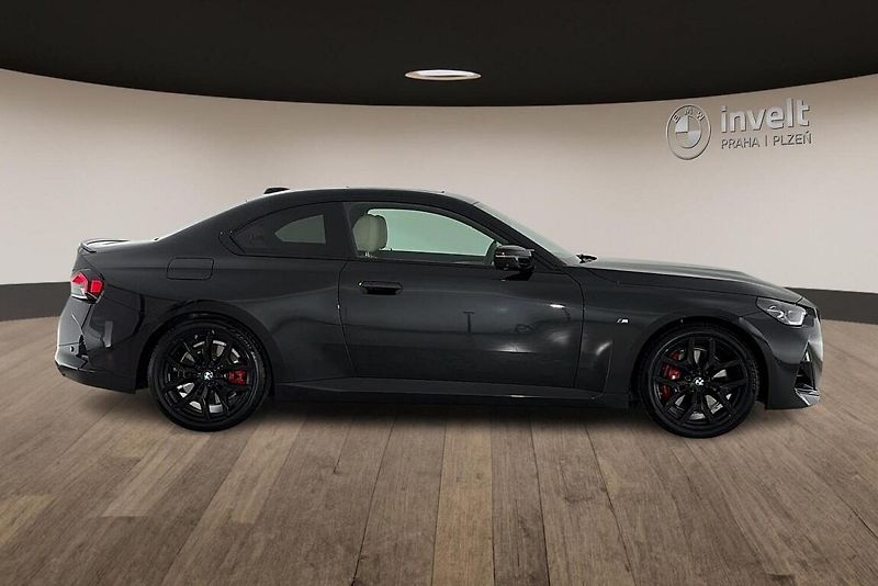 BMW Řada 2 M240i xDrive Coupe - fotka 2 z 23