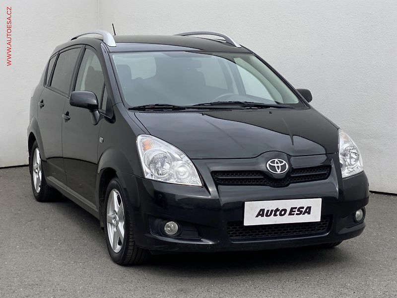 Toyota Corolla Verso (2008) 2.2D, autoAC, temp - fotka 1 z 3
