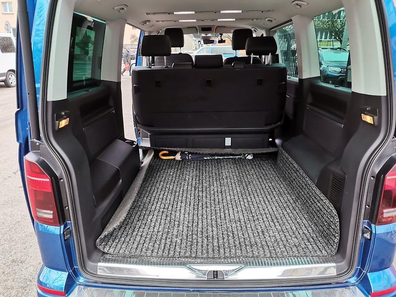 Volkswagen Multivan (2024) 2.0TDi 150kw DSG 4x4 ČR Highli - fotka 18 z 27