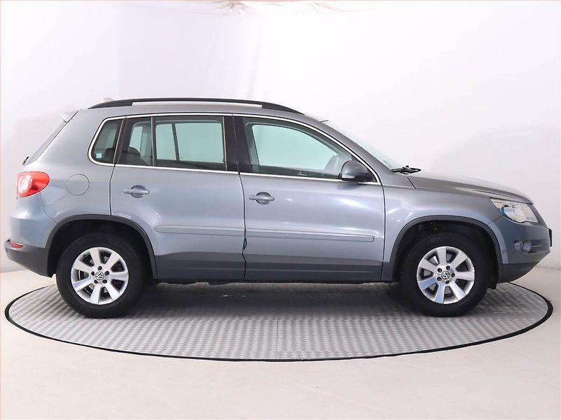 Volkswagen Tiguan (2009) 1.4 TSI, 4X4, Serv.kniha - fotka 6 z 15