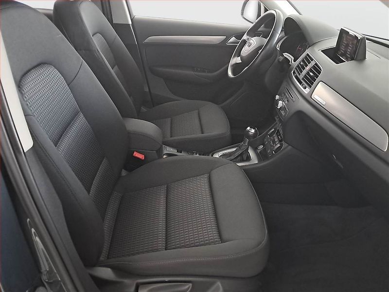 Audi Q3 (2017) 2.0 TDI, 4X4, Automat - fotka 9 z 17