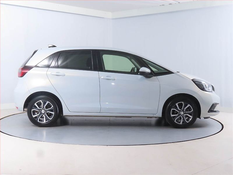 Honda Jazz (2021) 1.5 e:HEV, Automat, ČR,1.maj - fotka 6 z 14
