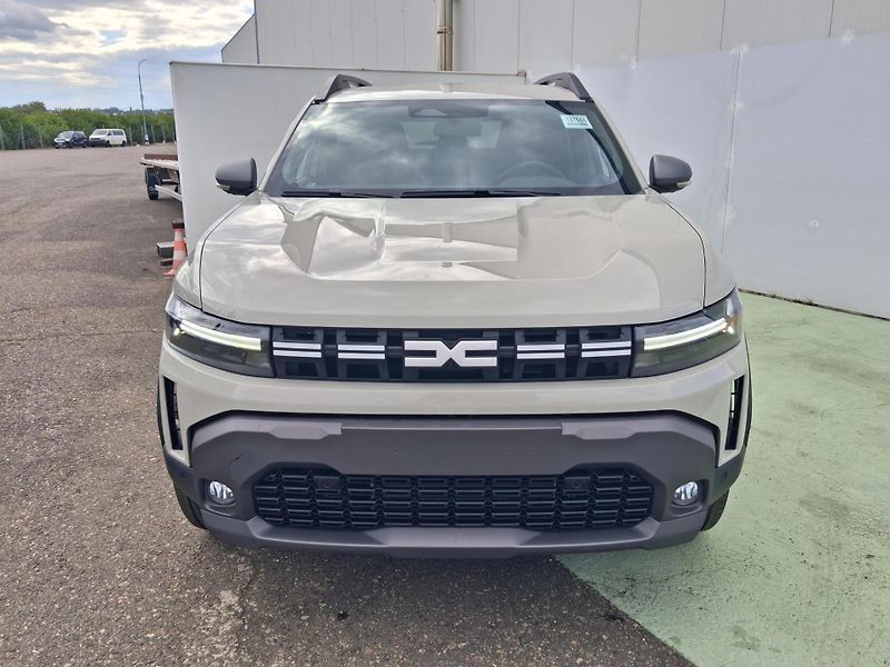 Dacia Duster (2026) Journey hybrid 155 - fotka 2 z 22
