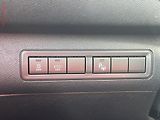 Peugeot 308 (2017) 2.0 HDi, GT, AT, LED, panor - náhled 21