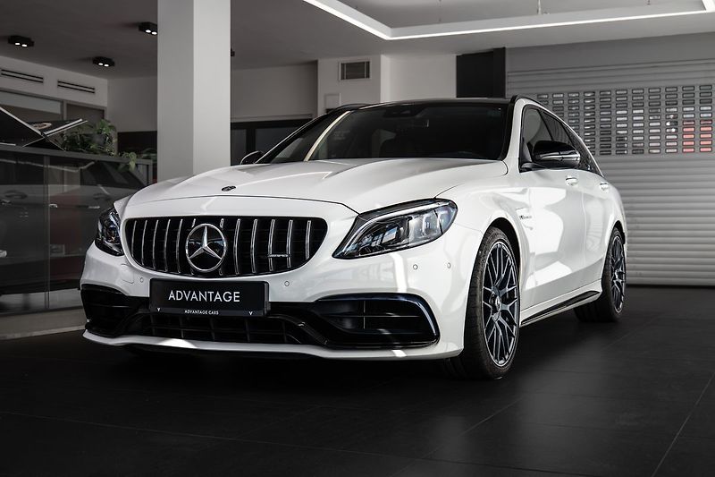 Mercedes-Benz Třídy C Burmester/Pano - fotografie inzerátu