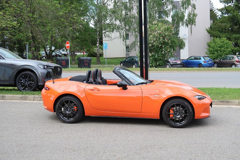 Mazda MX-5 2,0 G184 30th Anniversary - fotka 6 z 34