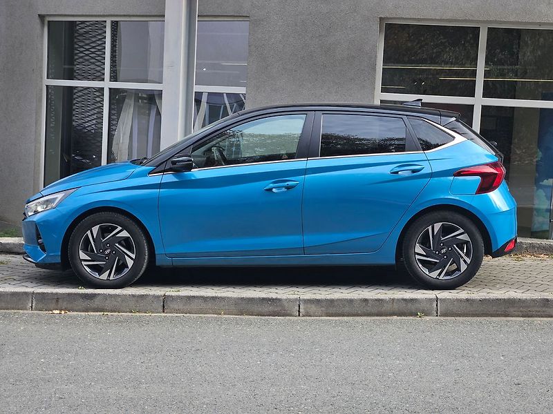 Hyundai i20 1,0 T-GDi 74kW, Style, 2.maj. - fotka 2 z 36