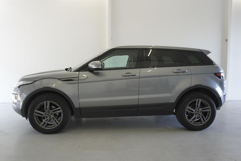 Land Rover Range Rover Evoque 2,2 SD4 DYNAMIC 4WD AUT. - fotka 8 z 31