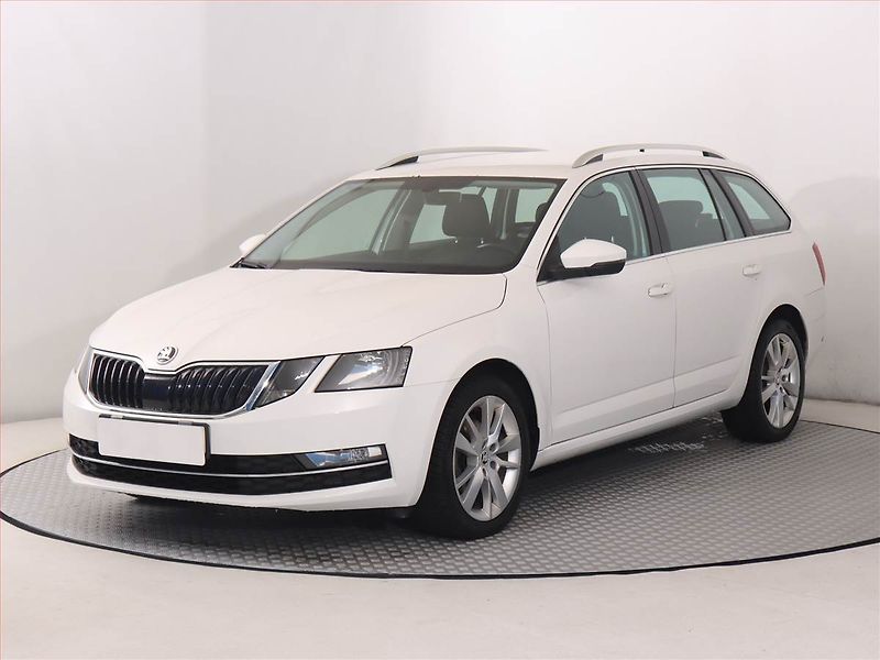 Škoda Octavia (2019) Style 1.5 TSI, Automat - fotka 2 z 19