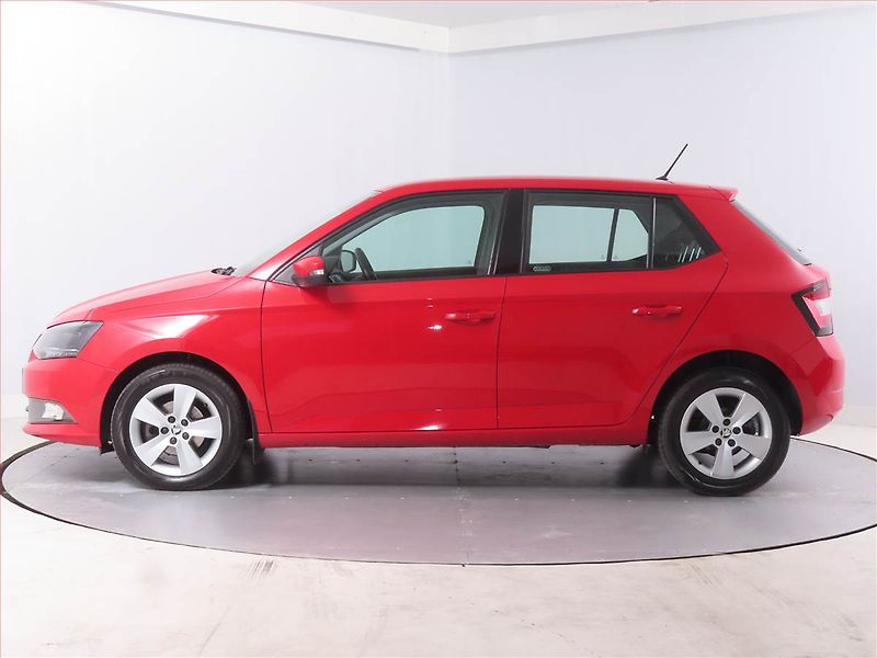 Škoda Fabia (2015) 1.2 TSI, Serv.kniha - fotka 3 z 14