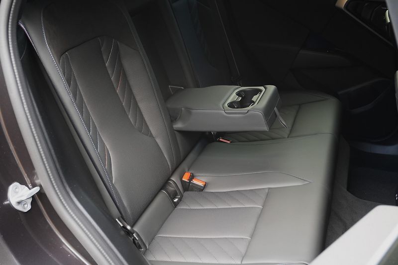 BMW X3 20d, Tažné, HUD, ACC, 360°,H/K - fotka 46 z 50