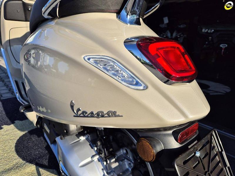 Vespa Primavera 125 3V ABS (2026) Primavera 125 MY26 - fotka 35 z 43