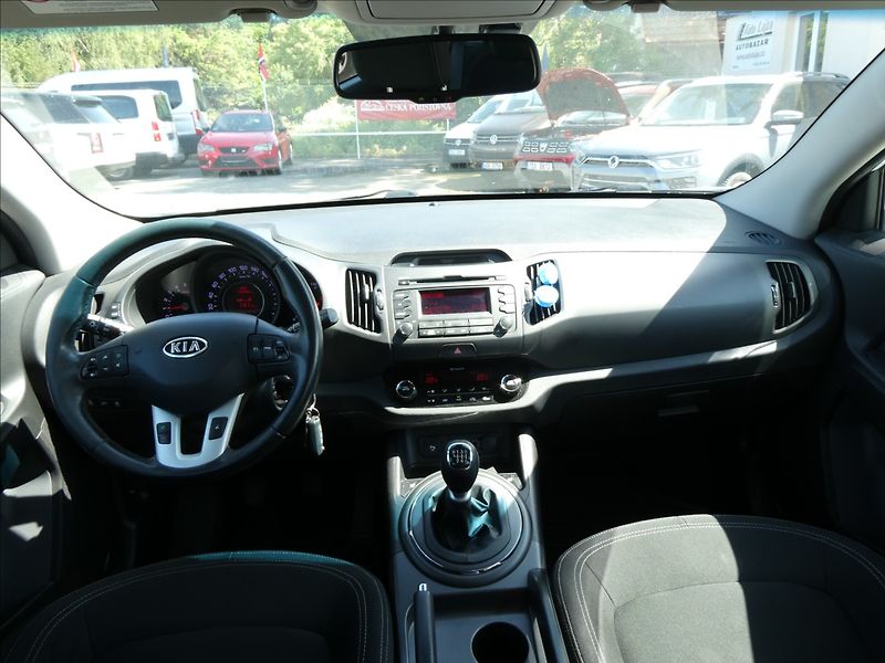 Kia Sportage 2,0 CRDi 135kW AWD 2x kola, ČR - fotka 27 z 41