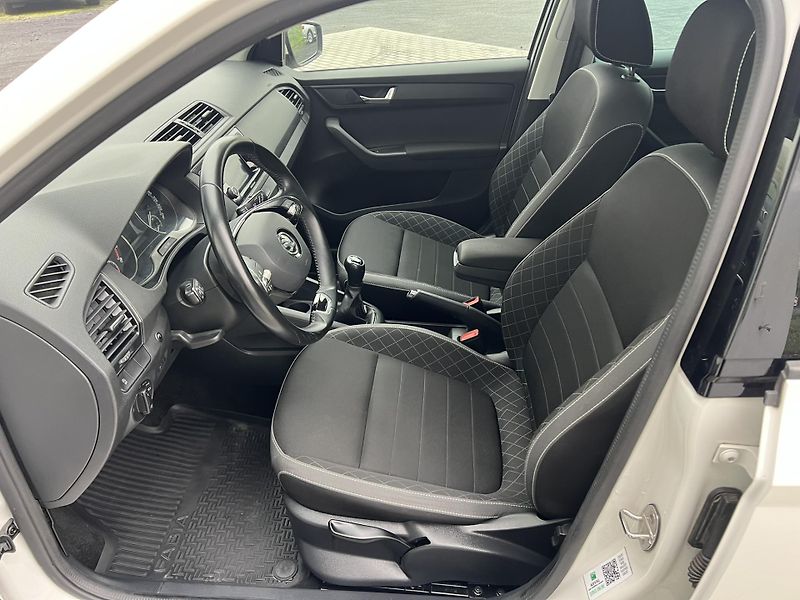 Škoda Fabia (2023) 1.0TSI 70kW  STYLE ČR NOVÉ - fotka 7 z 21