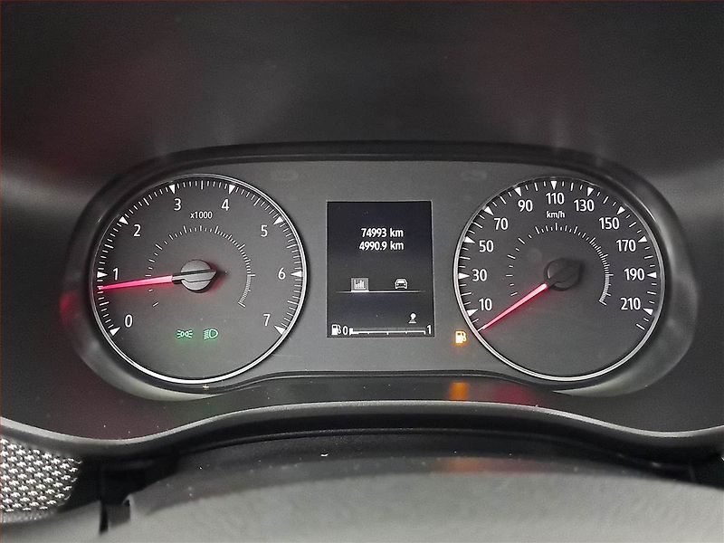 Dacia Jogger (2022) Comfort 1.0 TCe, Serv.kniha - fotka 11 z 16