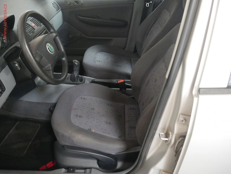 Škoda Fabia (2001) 1.4 MPi, ČR - fotka 9 z 15