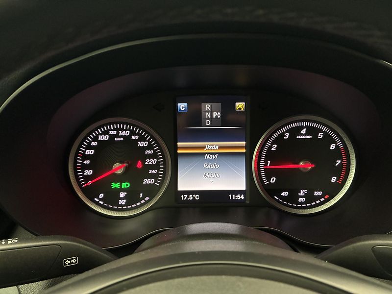 Mercedes-Benz Třídy C 2,0 200 135kW Aut. Kůže DPH - fotka 15 z 27