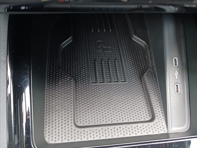 Škoda Scala 1,0 TSI 85Kw TOP SELECTION - fotka 25 z 29