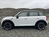 Mini Countryman 2.0SD 110PS COOPER D AUTOMAT!! - náhled 1