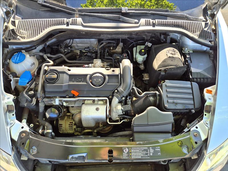 Škoda Octavia 1,4 TSI Combi Klima Výhřev ESP - fotka 26 z 28