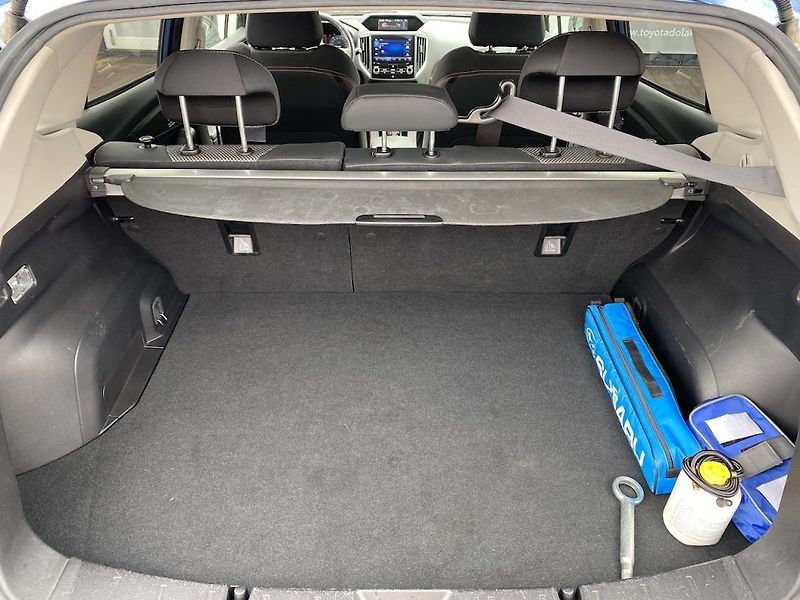 Subaru XV 2.0E-boxer, ČR-1m, 4x4, +pneu - fotka 29 z 32